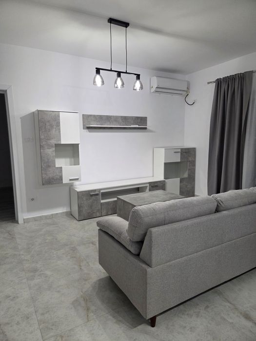 Apartament 3 camere de inchiriat Cehov Gradiste