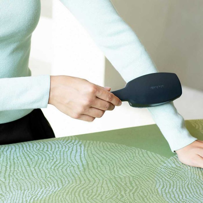 Четка за дрехи против косми и прах Brabantia