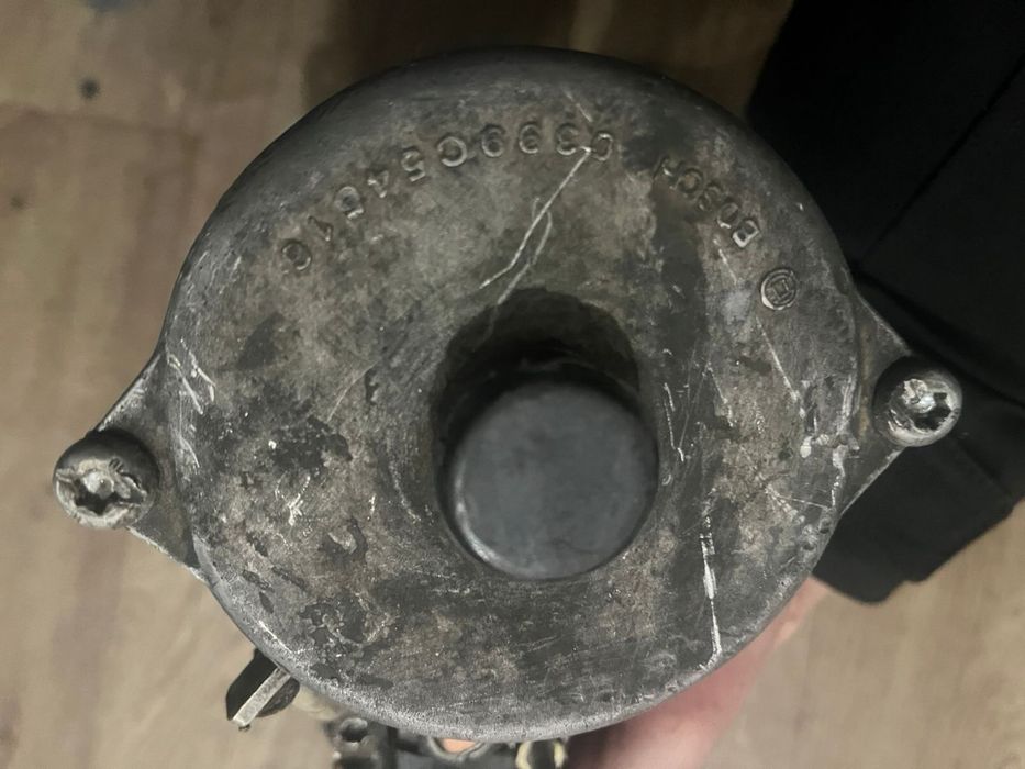 Продам стартер от погрузчика 2 кубовый