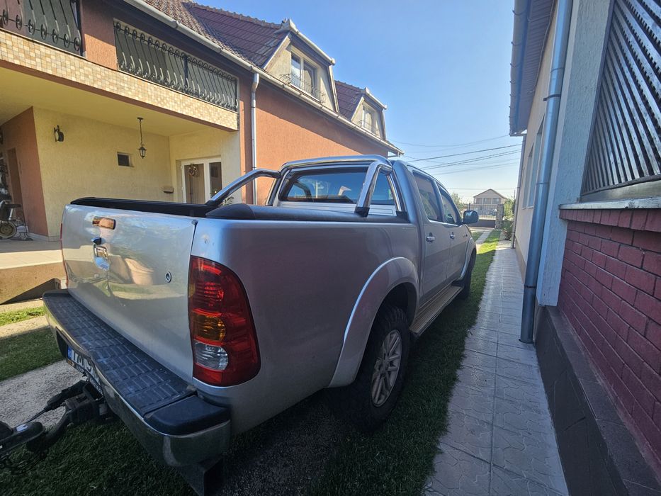 Tyota hillux unic proprietar
