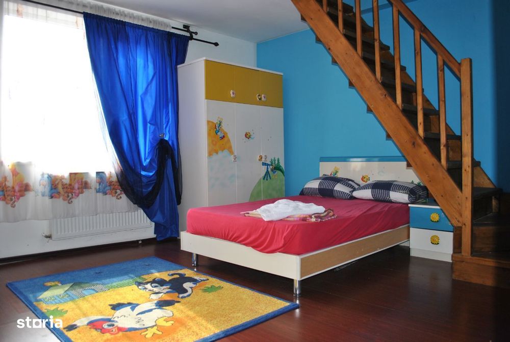 Apartament 4 camere de inchiriat