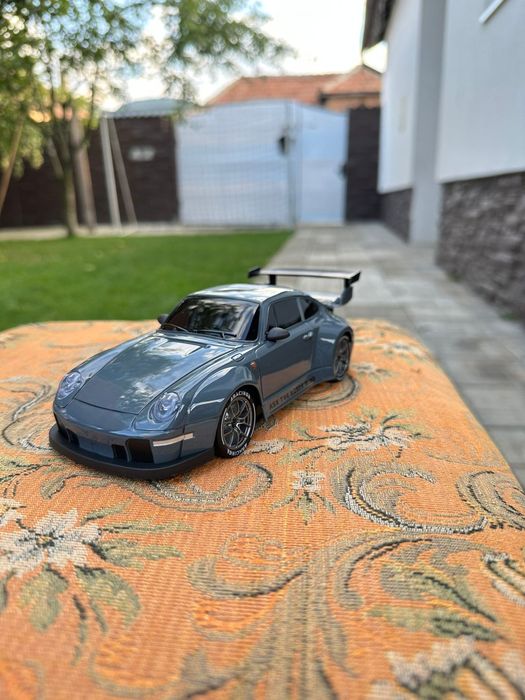 Mașinuță cu telecomanda curse/drtift