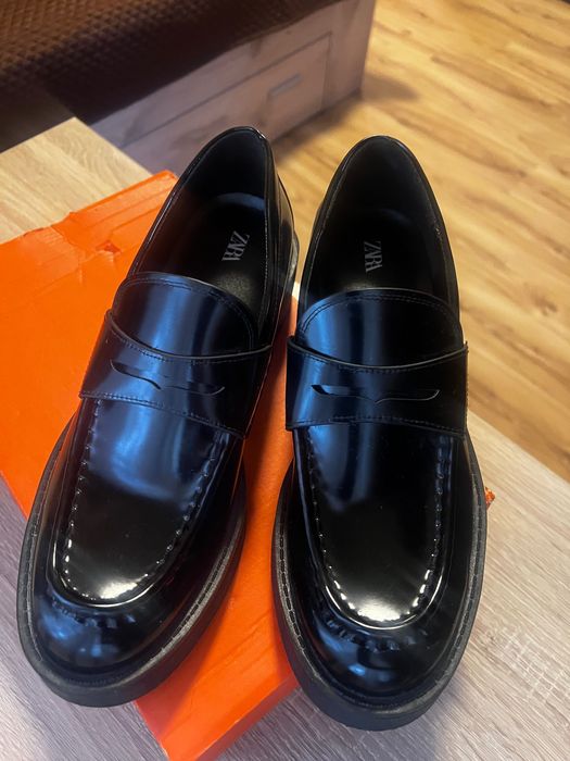 Обувки ZARA, черни