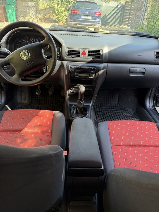 Vand Skoda octavia 1.6 Mpi