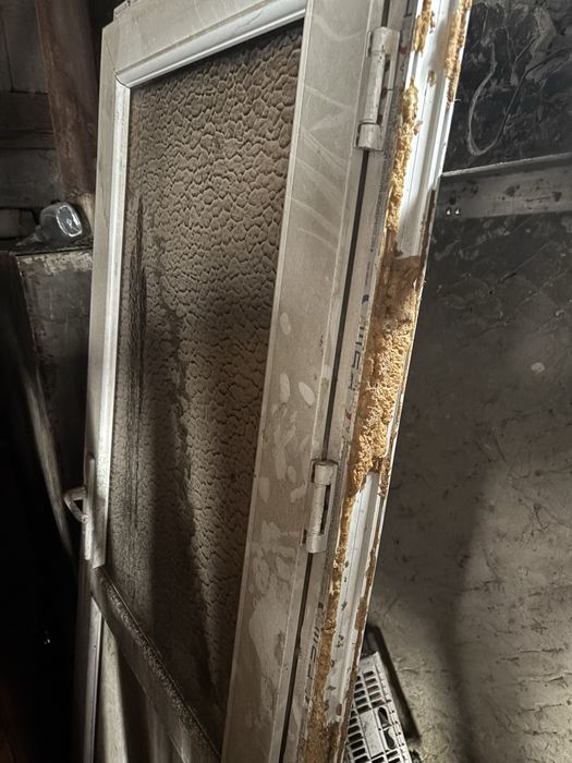 Пластиковая дверь 193/78