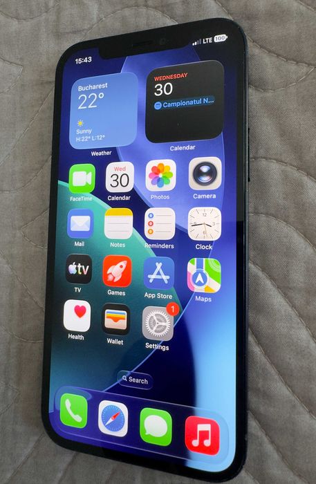 iPhone 12 64 GB + iPhone SE generatia 2 100% functionale stare buna, fara cont iCloud