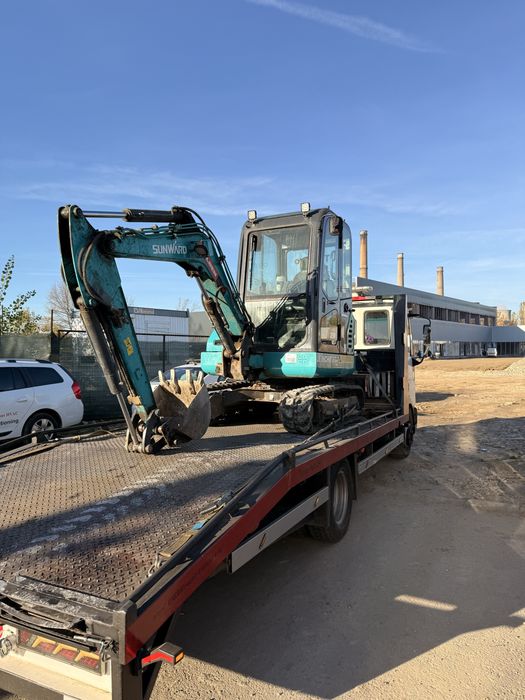 Inchiriez miniexcavator