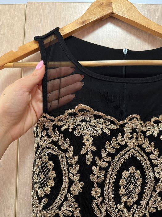 Черна рокля размер М