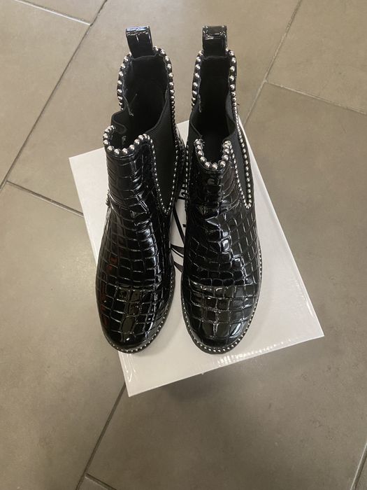 Дамски боти