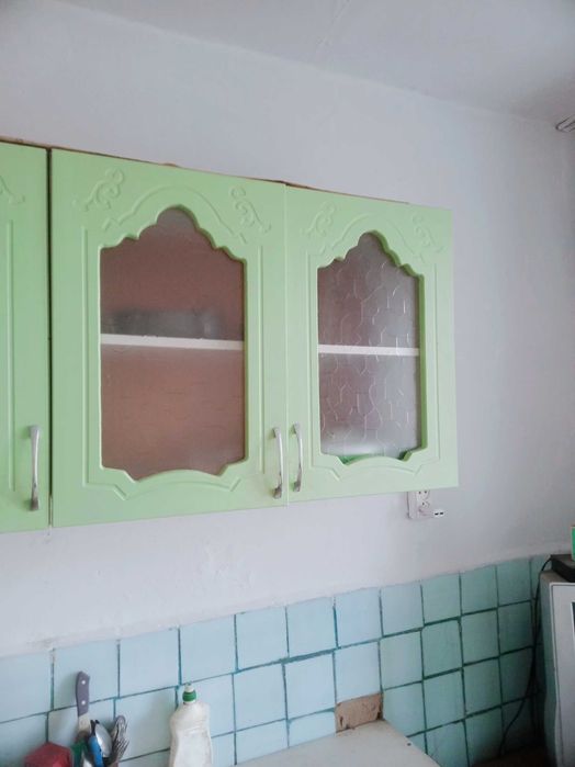 Гух гарнитор сатылады.