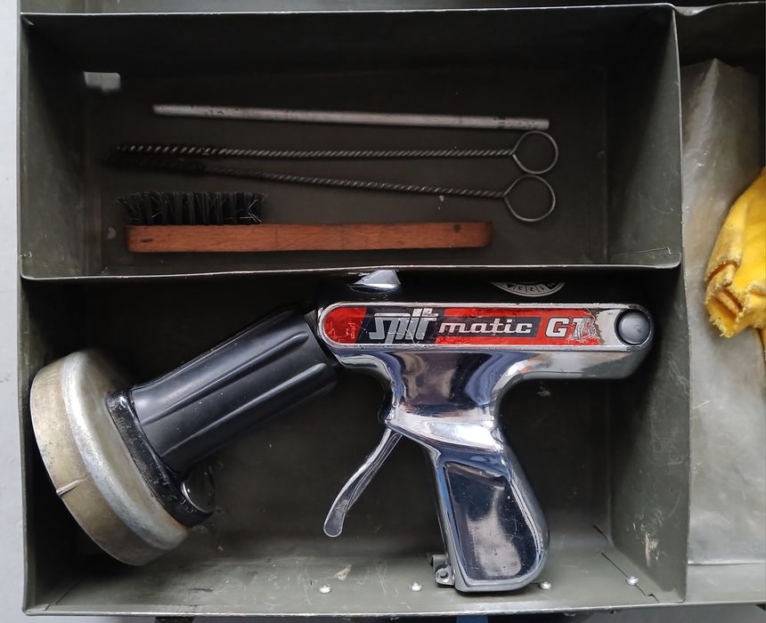 Pistol cuie beton / capse  SPITMATIC GT - Funcțional + Trusă