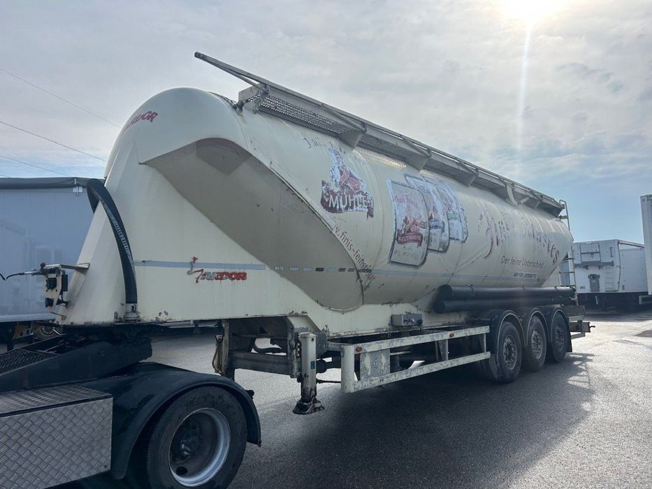 Ardor Cisterna alimentara, 3 camere, 32000 l, factura externa Ardor,32000 l, 3 camere, factura externa