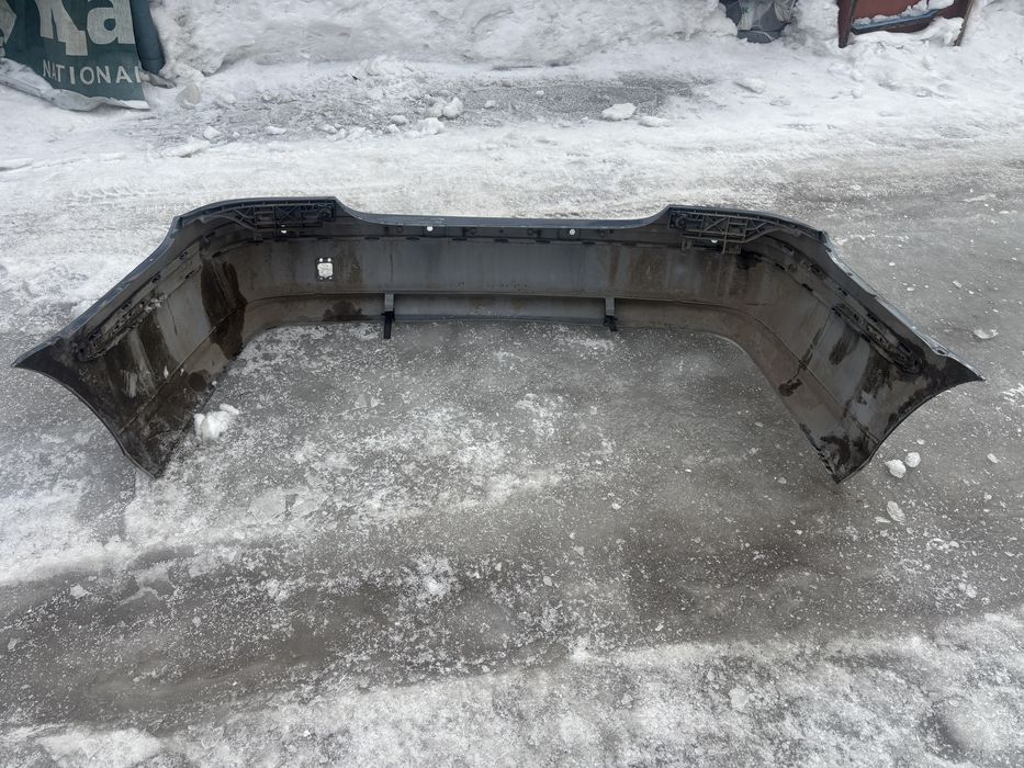 Задний бампер от 211 мерседеса