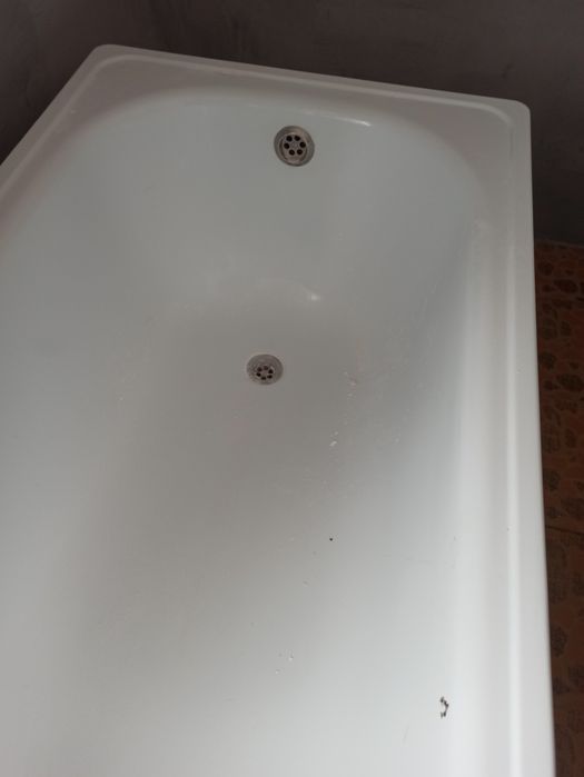 Продам ванну б/у