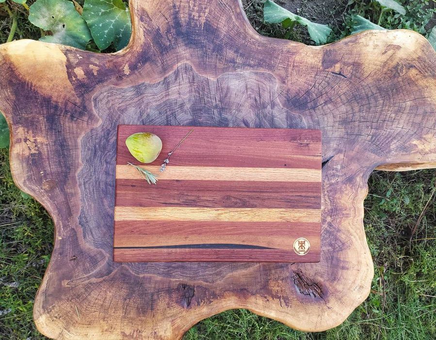 Дъски за рязане и сервиране/Butcher block/chef дъска  - масивен орех