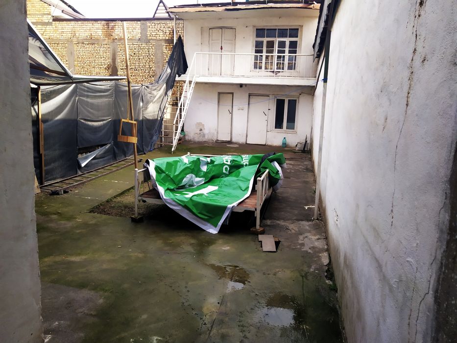 Ховли ижарага берилади. Склад учун фойдаланишга. 150 кв.м