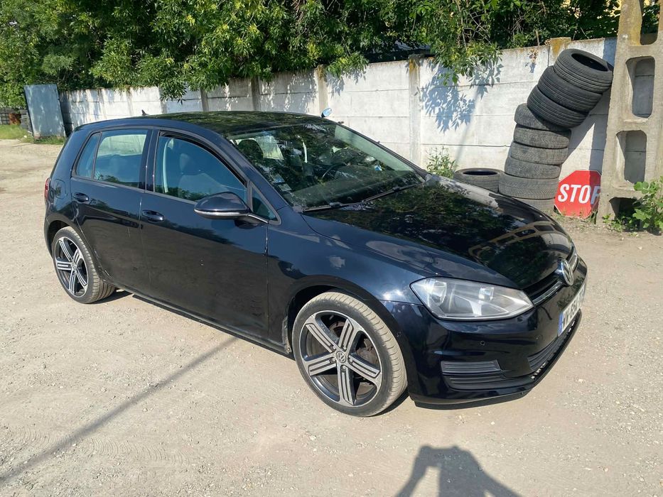 VOLKSWAGEN Golf 2015 — imagine 3