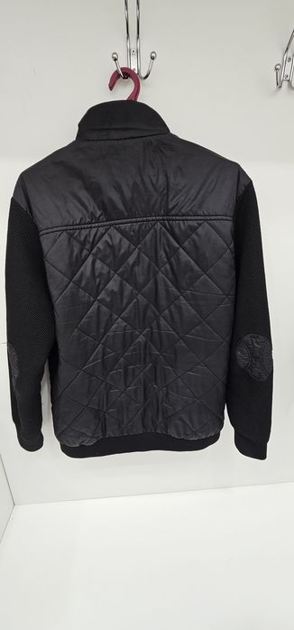 Продаётся б/у куртка