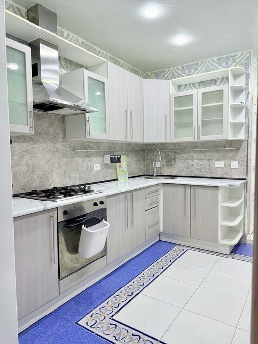 Продаю СВОЮ 4/5/9 квартиру в центре на ОЙБЕК