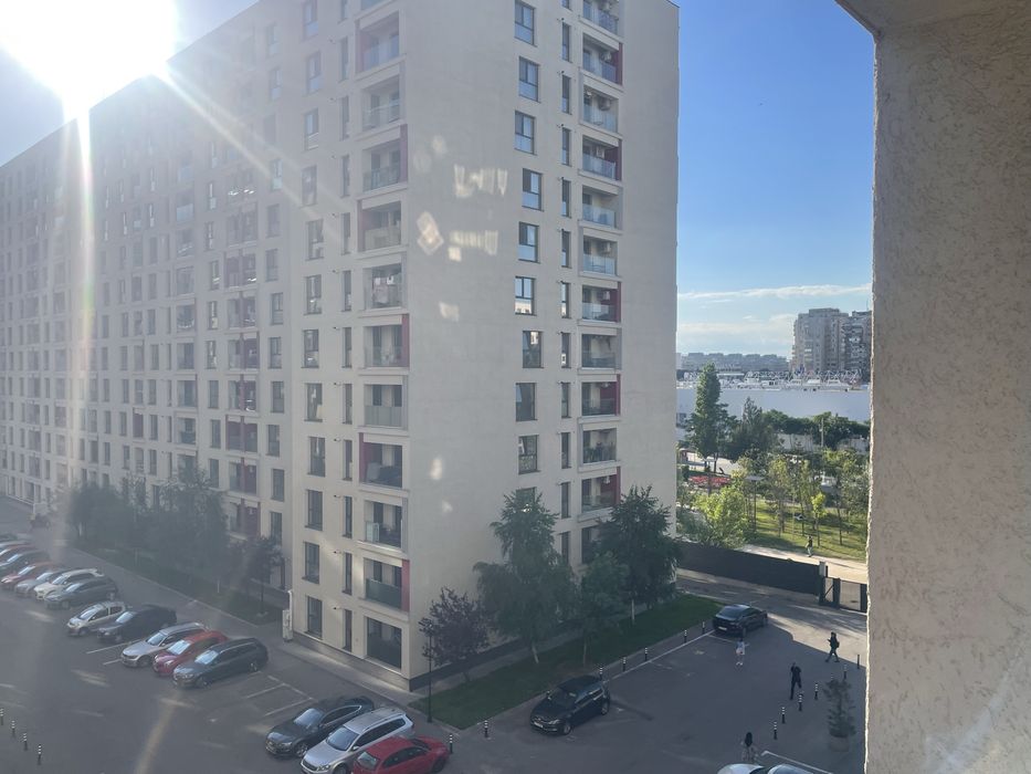 Exigent plaza. Ap 2 camere plus boxa