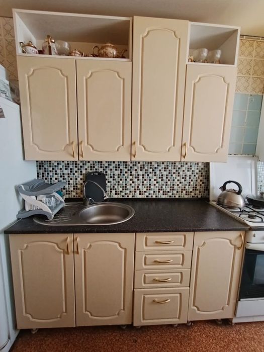 Продам кухонный гарнитур