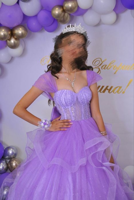 Принцеска бална/официална рокля в цвят люляк – Като нова!