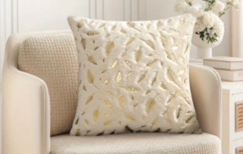 Продам декоративные подушки для дивана