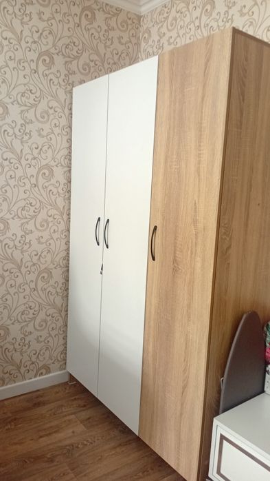 Продам б/у шкафф