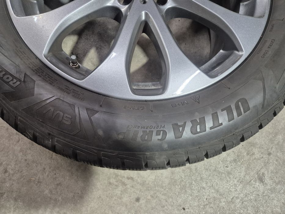 4бр. 235/60/18 зимни гуми Goodyear