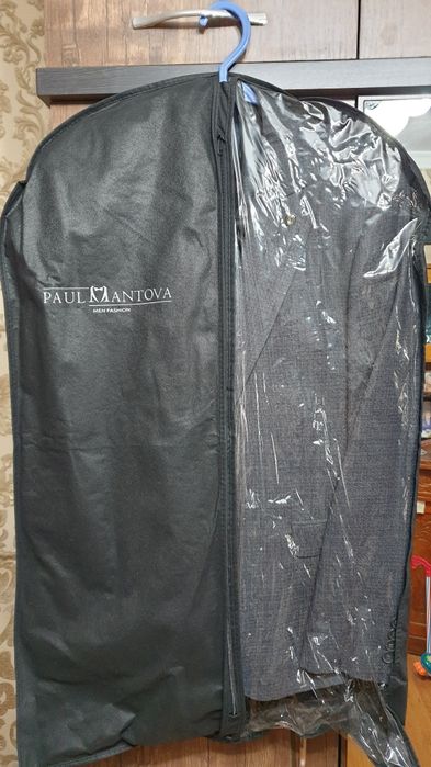 Продам костюм тройка