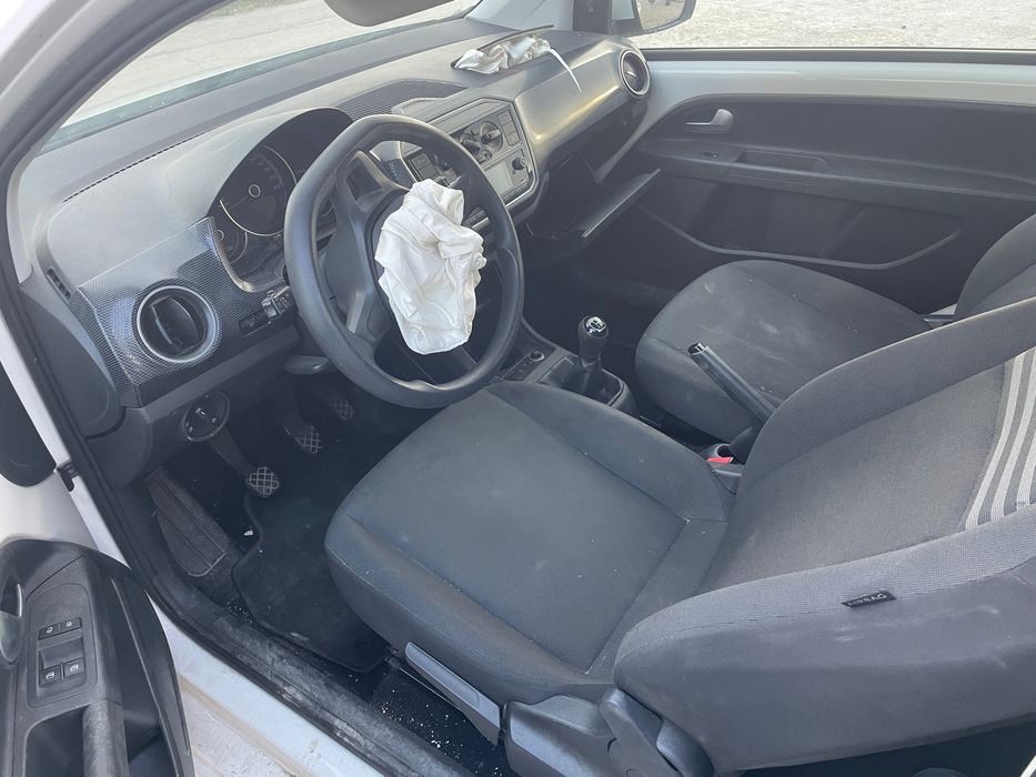Volkswagen UP, двигател CPG, 1.0 EcoFuel, 68 кс., ск. кутия QCJ, 5 ск.