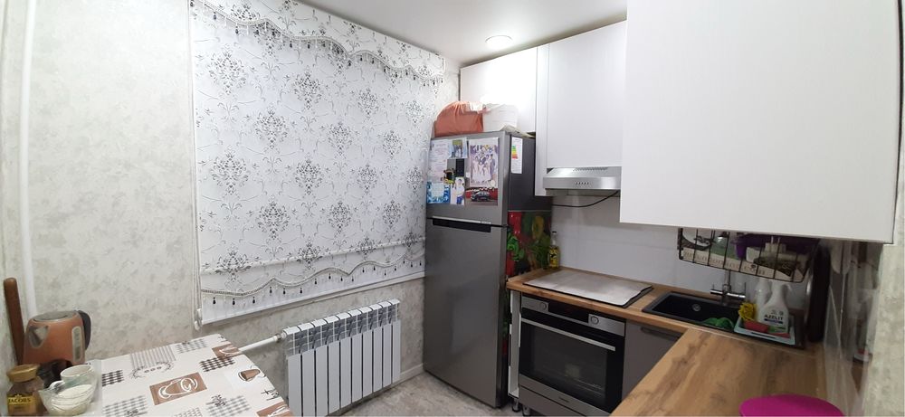 Продам 4комнатную каартиру.