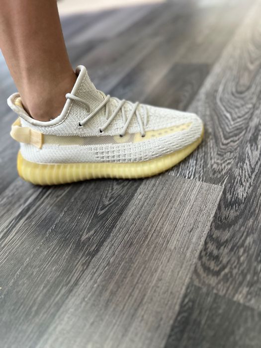 Yeezy дамски маратонки
