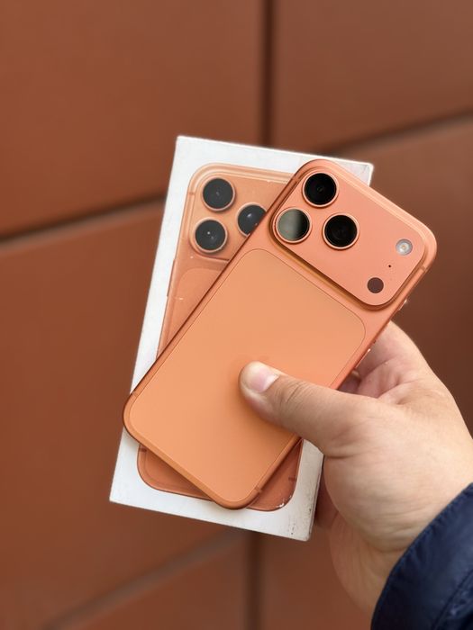 iPhone 17 Pro 256gb orange e-sim