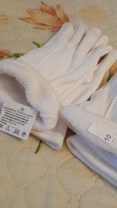 Продам кашне, рубашку, брюки, аксельбант, планшет, шляпу.