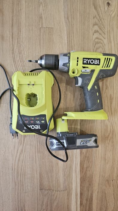 Продам шуруповерт RYOBI.
