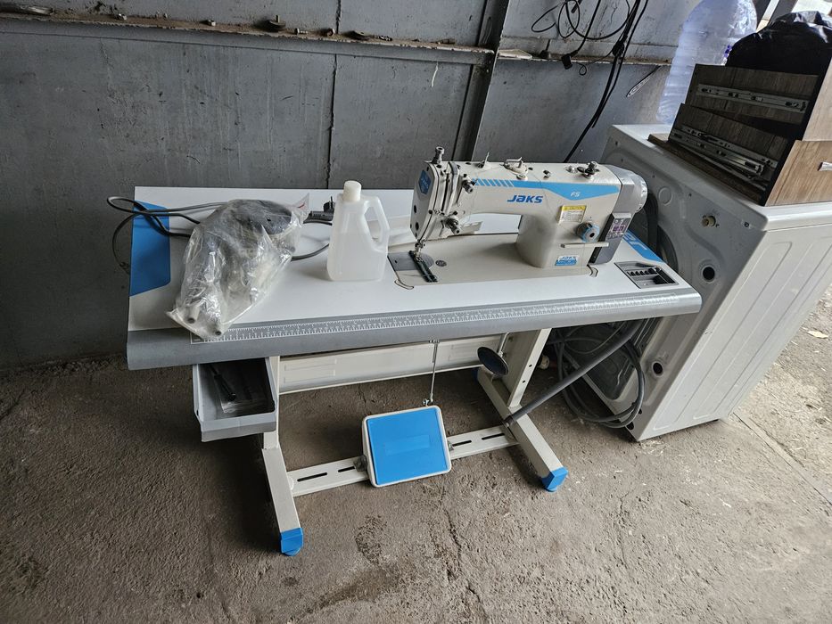 Продаётся шв машинка новый