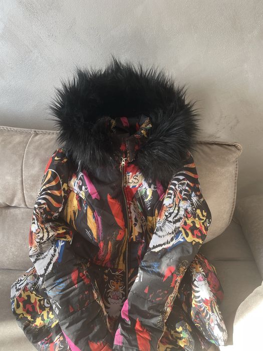 Зимно яке на Nikolle Collection.