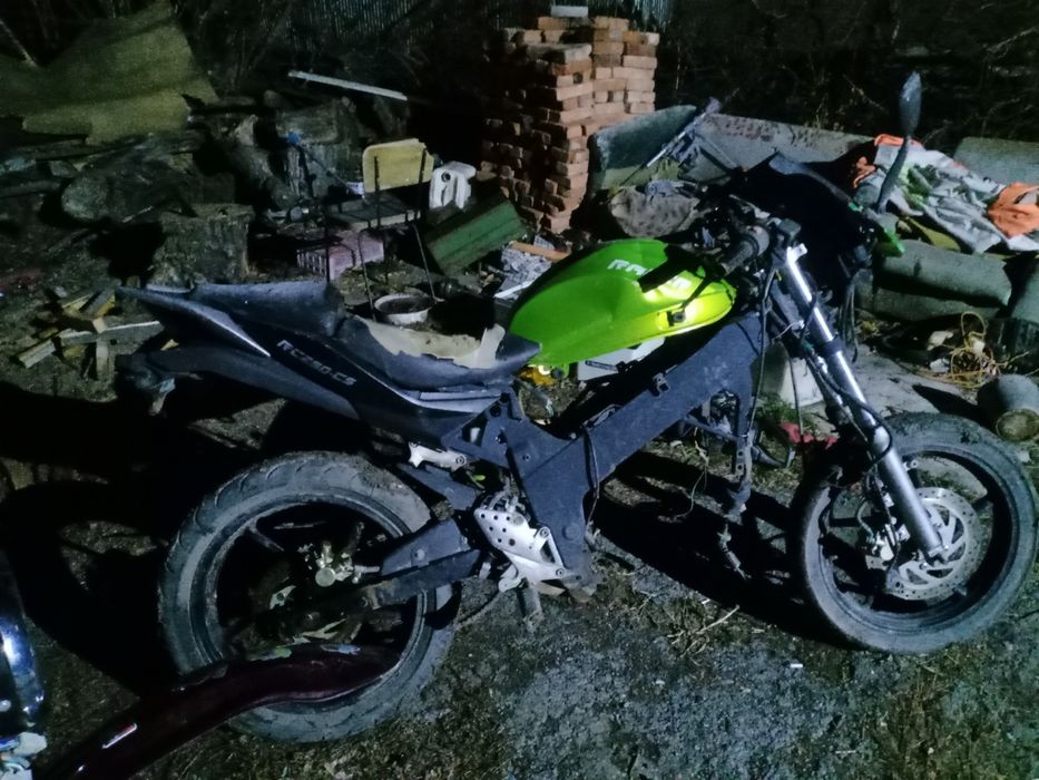 Продам Recer skyiway