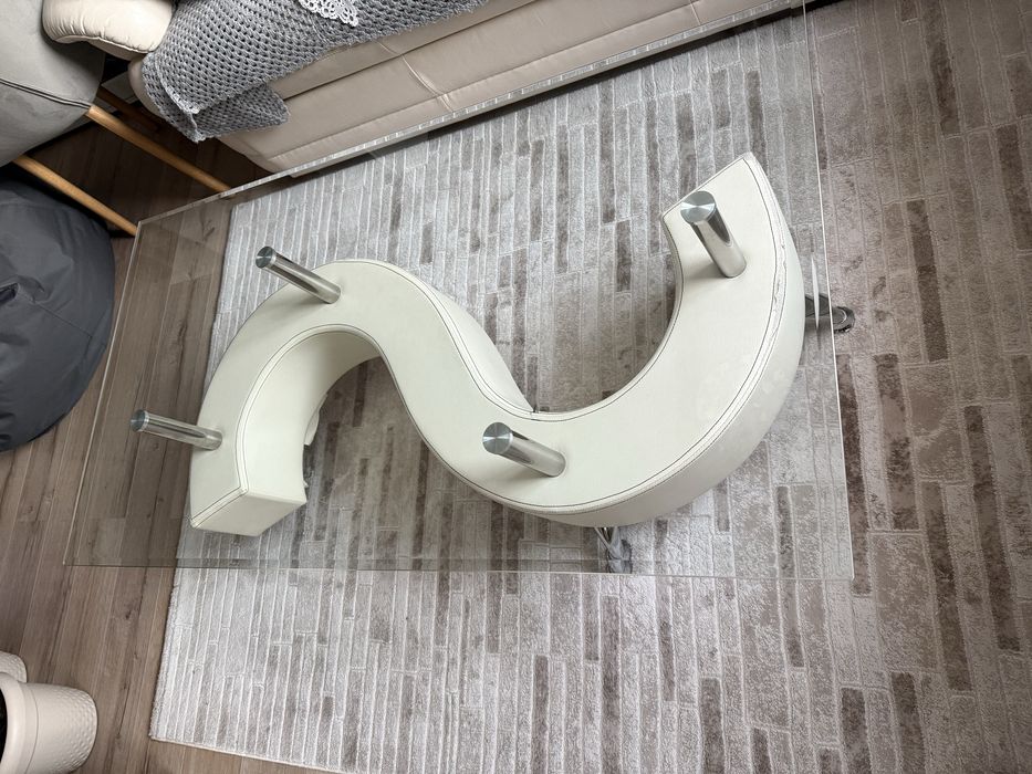 Холна маса- стъклена