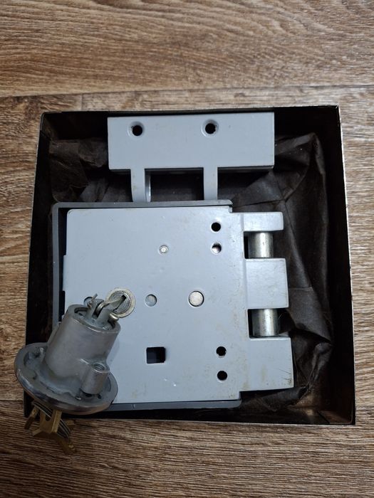 Замок накладной советский