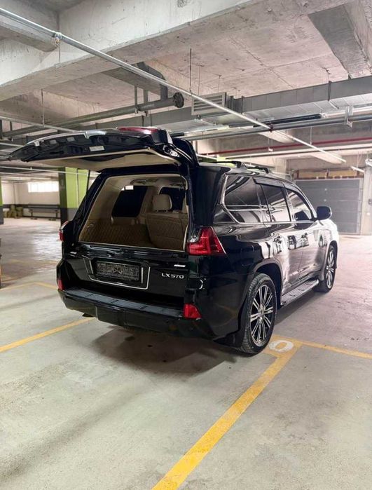 Lexus LX570 в разбор