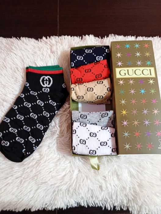 Чорапи брой или кутия