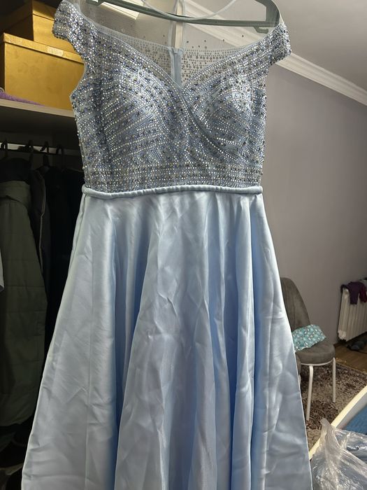 Продам вечернее платье