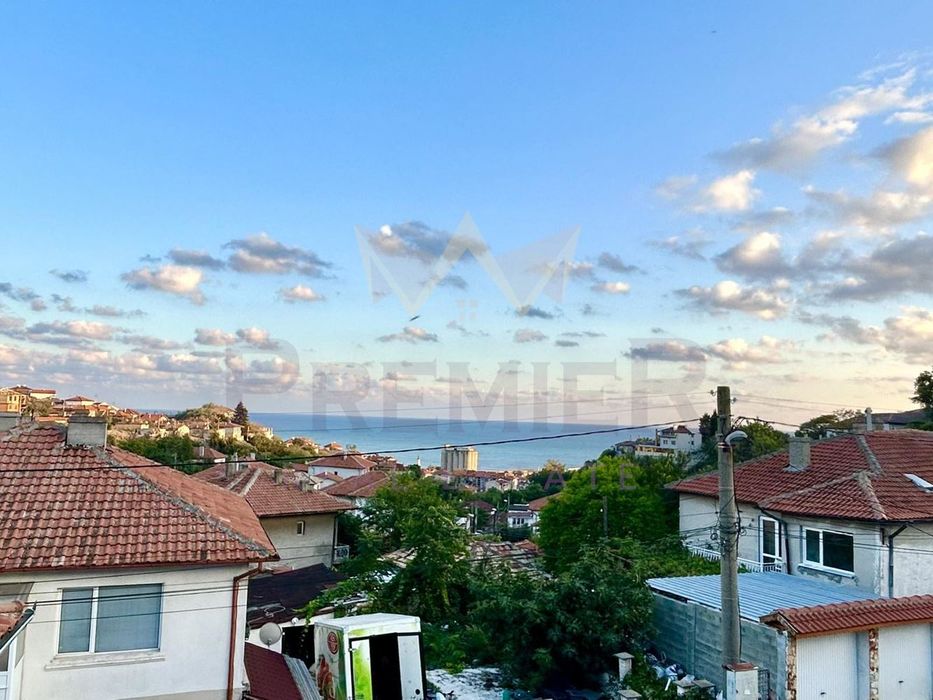 Продава се Къща в Балчик - 360 кв.м за 831 €/кв.м - Снимка #2