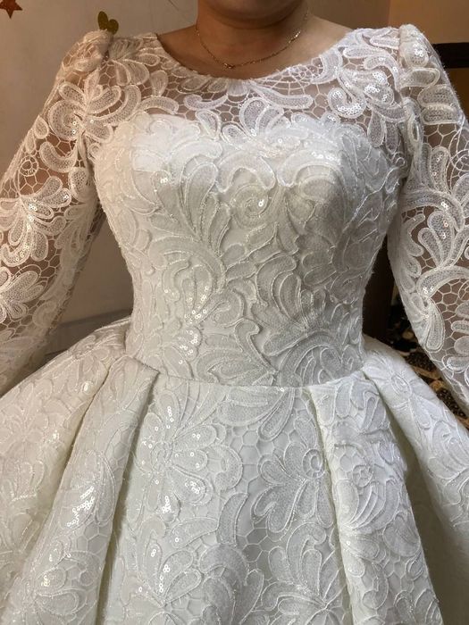 Свадебное платье