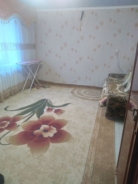 Uchqudoqda hovli  kottej sotiladi. Srochniy kelishilgan narxda.