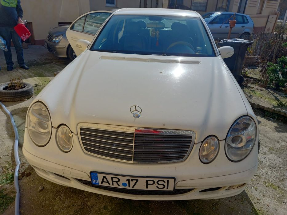 Mercedes E200 CDI W211
