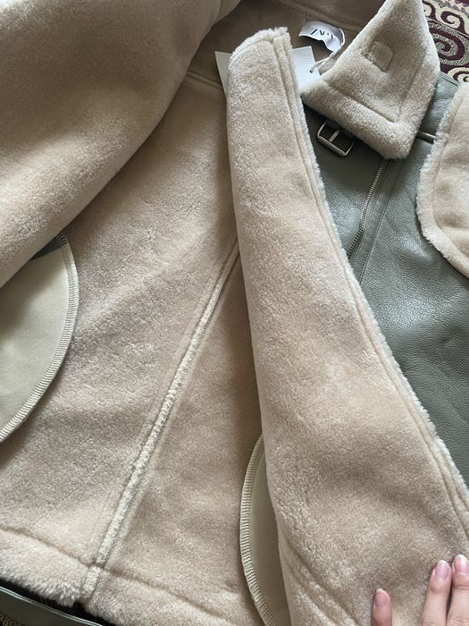 Безрукавка новый