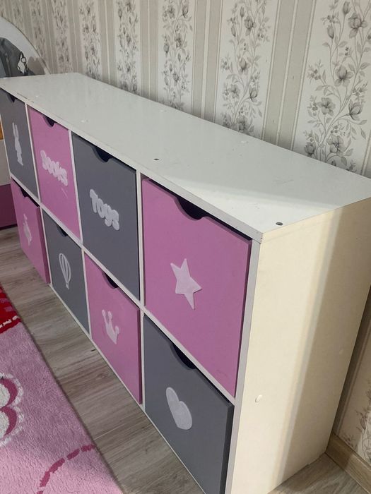 Стеллаж для игрушек